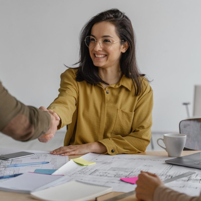 business-people-shaking-hands